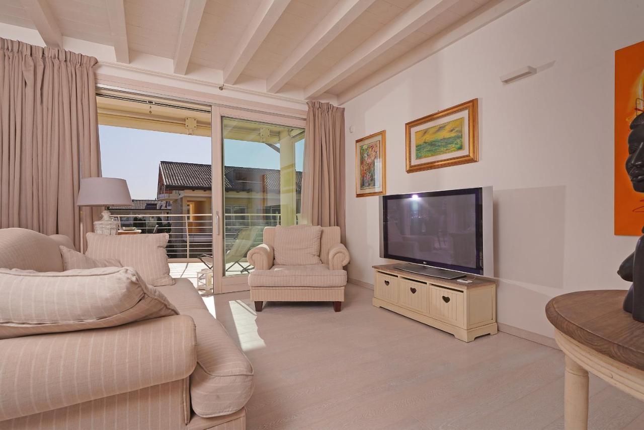 Resort Caesar C4 Sirmione - Gardagate Экстерьер фото